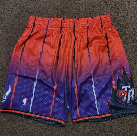 Mitchell & Ness Toronto Raptors 1998 Fadeaway NBA Swingman Shorts Men's Size XL - Picture 1 of 7